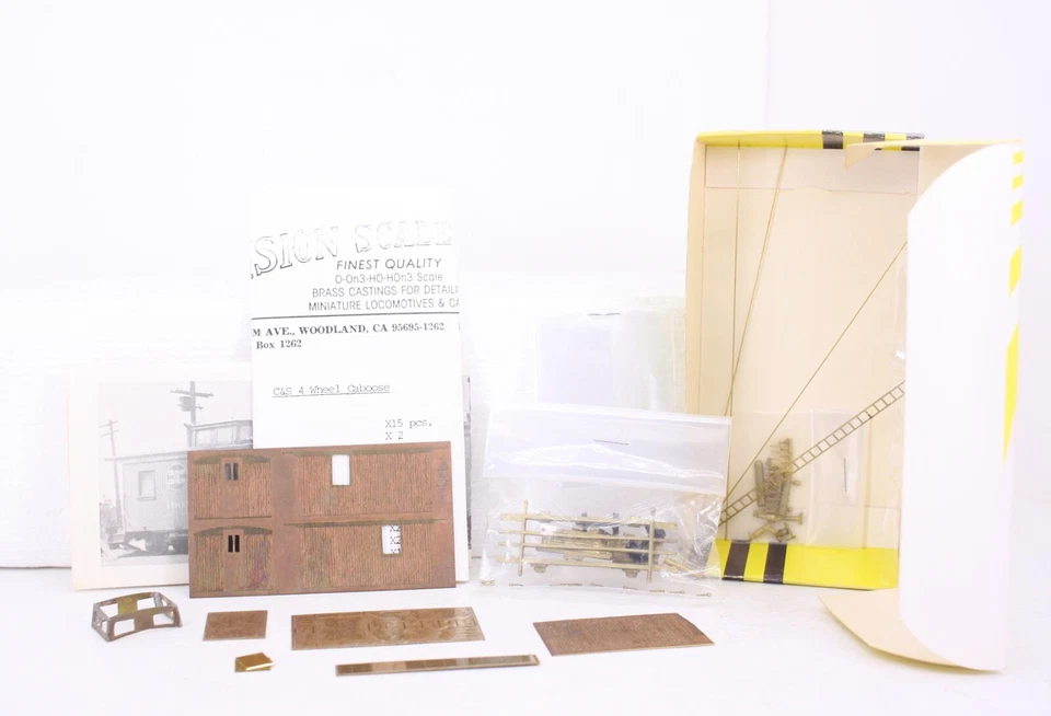 HOn3 Precision Scale Co. / Kemtron Brass C&S 4 Wheel Caboose Kit PK-68 - Image 2 of 4