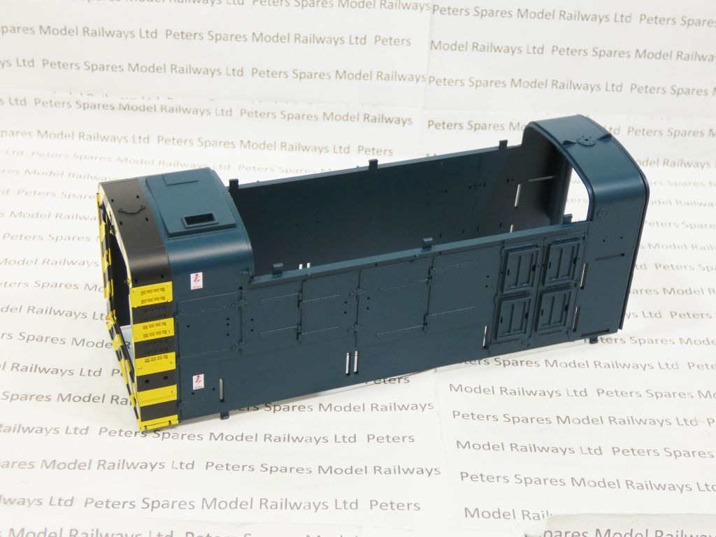 Dapol 113450 Class 08 O Gauge Body BR Blue Wasp Stripes