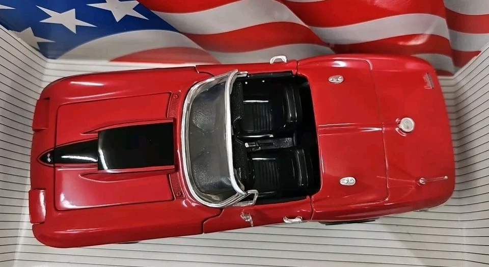 1967 RED CHEVY CORVETTE L-71 CONVERTIBLE, 1/18 Diecast, ERTL. See Ad. (2A) - Image 4 of 4