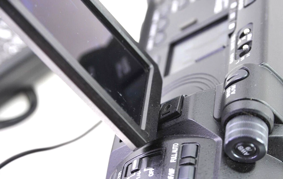 JVC GY-HM170E 12,4MP Camcorder - Schwarz - Bild 3 von 4