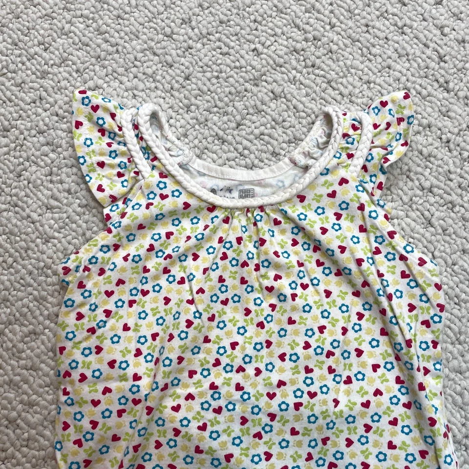 Faded Glory Shirt Girls 6 Flutter Cap Sleeve Cotton White with Colorful Hearts - Image 2 of 4