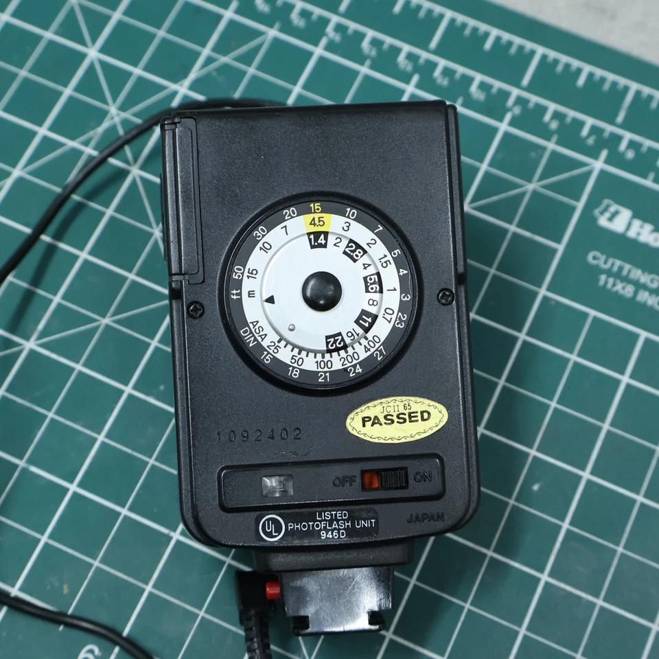 Flash de cámara Minolta modelo automático 25 para XD XG SRT sin probar Foto 2 de 4