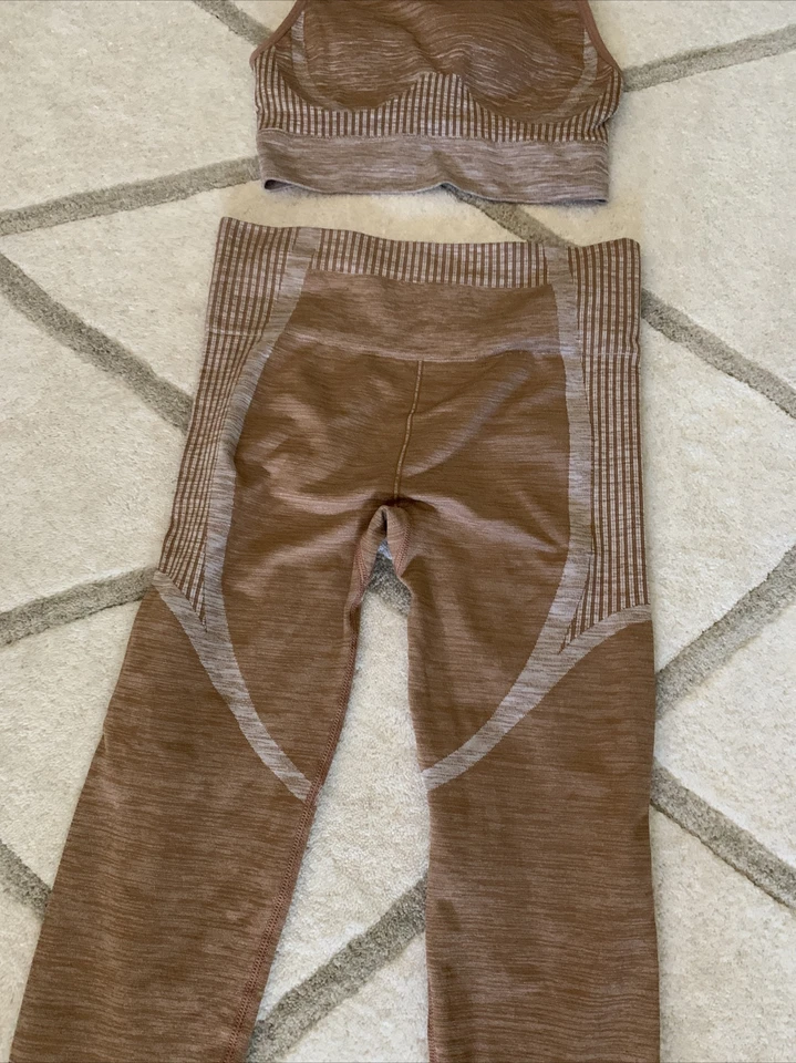 Set of 2 Ryka Coco Brown Sports Bra High Waisted Contouring Leggings Size Medium - Image 2 of 4