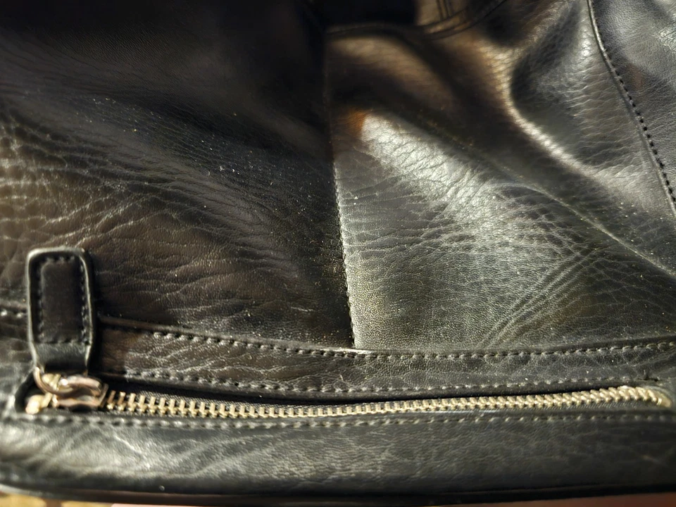 Bolso Coach Legacy vintage de cuero negro con cordón con bolsillo lateral Foto 4 de 4