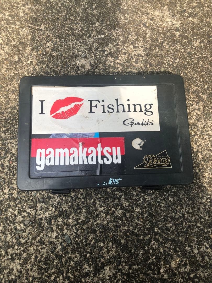 Bass fishing retirement set, Gary Yamamoto and other worms - Image 11