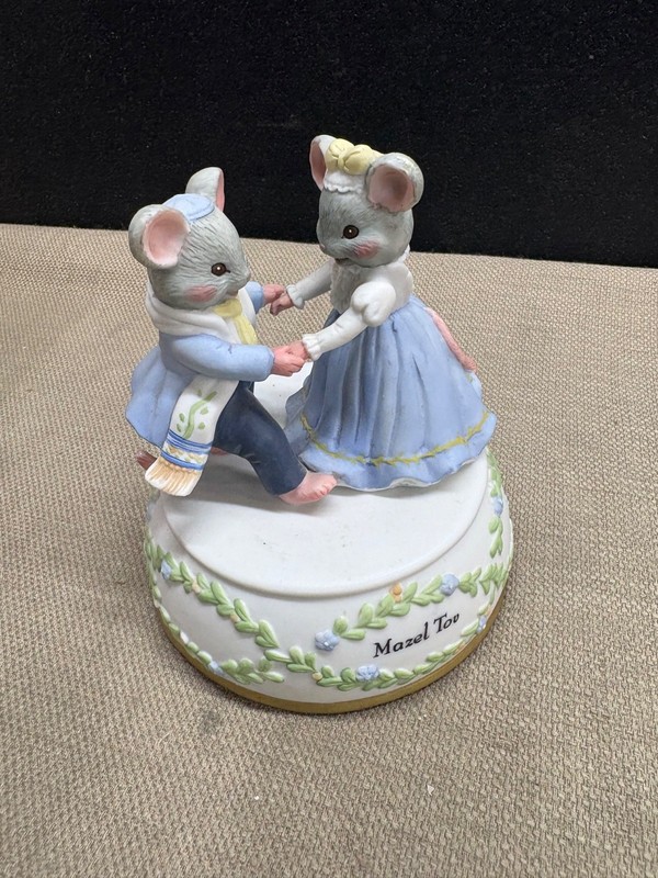 San Francisco Music Box Mouse L Tov Blue White Dancing Mice 1991 Sarnat