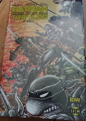 NEW SEALED BATMAN vs. TEENAGE MUTANT NINJA TURTLES OMNIBUS IDW/DC COMICS TYNION!