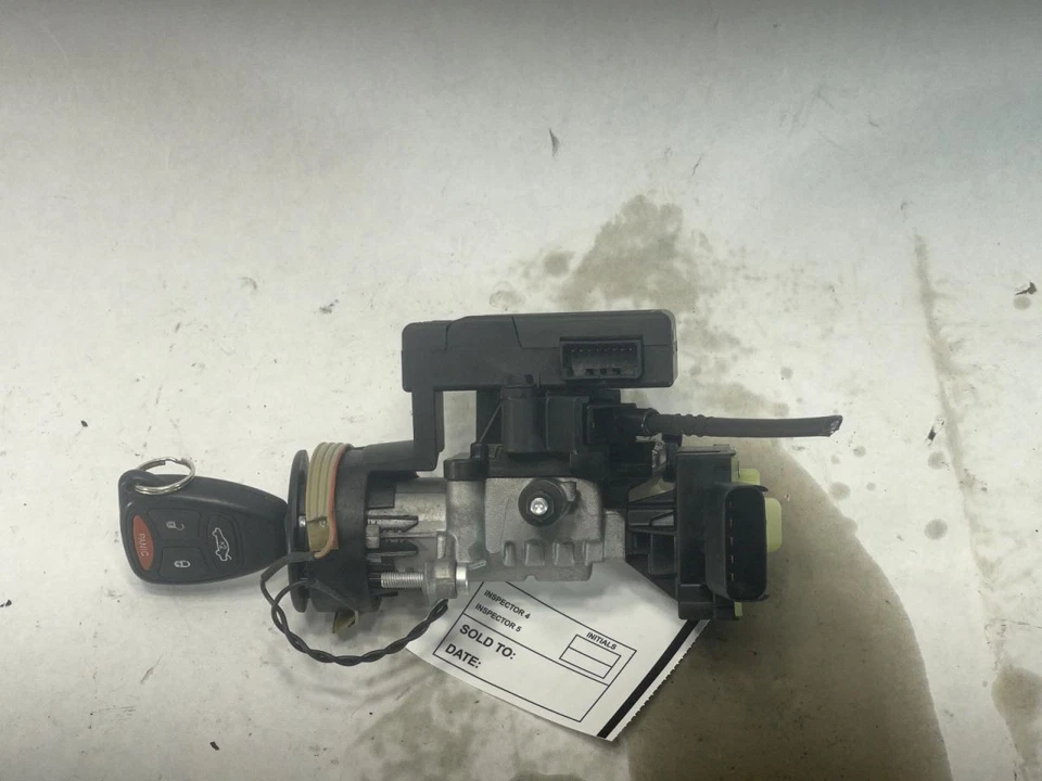 Interruptor de encendido compatible con 01-07 CARAVANA 2042488 Foto 2 de 4