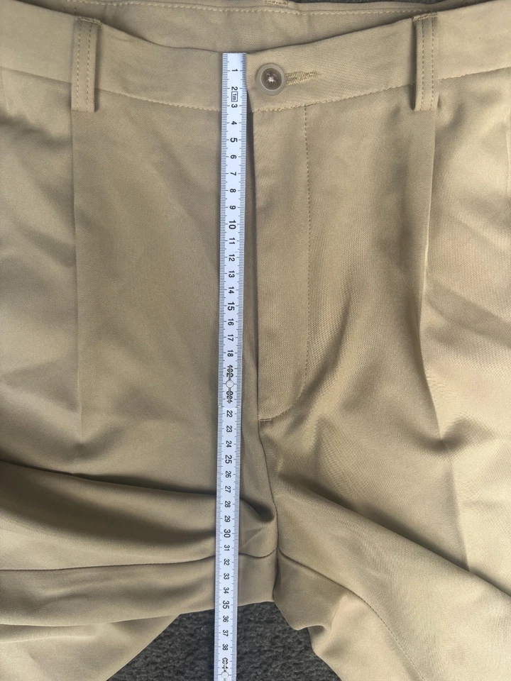 Pantalones Cortos Haggar Cool 18 Pro Para Hombre Talla 38 Caqui Británico Cinturón Lazos Bolsillos Cremallera Mosca Foto 3 de 4