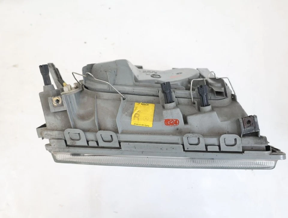 Scheinwerfer rechts Mercedes 190 W201 2018207661 BOSCH 10-1991 - Bild 2 von 4