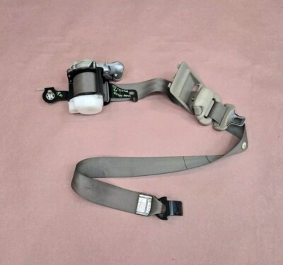 01 02 03 04 Toyota Tacoma XTRA Cab Seatbelt Front Passenger Right Brown Oak OEM