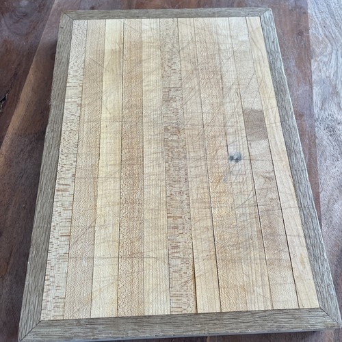 Vintage Butcher Block Footed Cutting Board Heavy Duty 14x10” - Picture 4 of 5