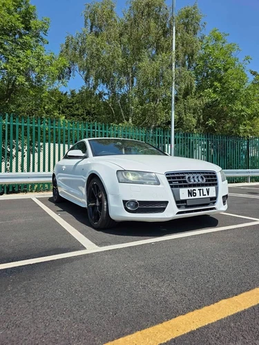 Audi A5 2.0TDI Quattro Special Edition Sline 2011 White 177BHP