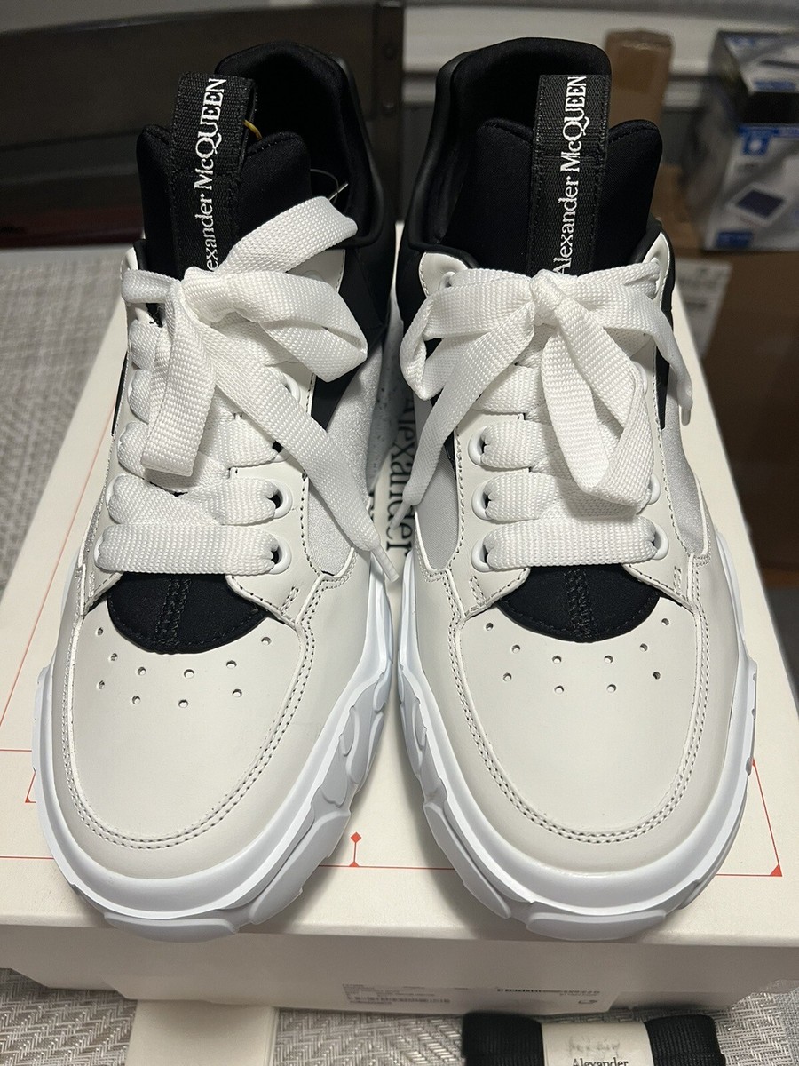 スニーカー ALEXANDER MCQUEEN 'Neoprene Canvas' sneakers White/Black NEW Alexander McQueen White Black Court Paneled Neoprene
