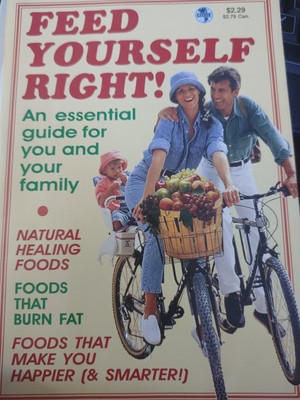 Feed Yourself Right! Essential Guide Globe Digests 1994 Booklet PB C6