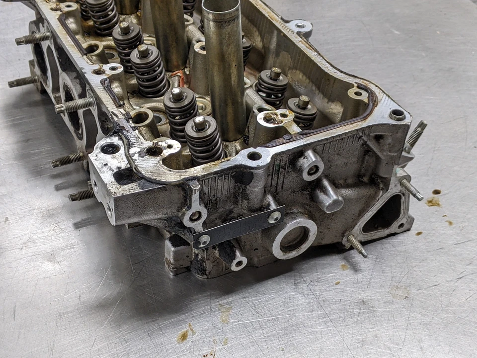 Culata izquierda sin árboles de levas para 07-12 Lexus ES350 3.5 Foto 4 de 4