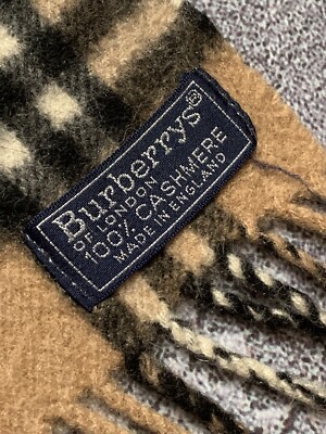 Burberry Burberry's of London 100% Cashmere Made In England