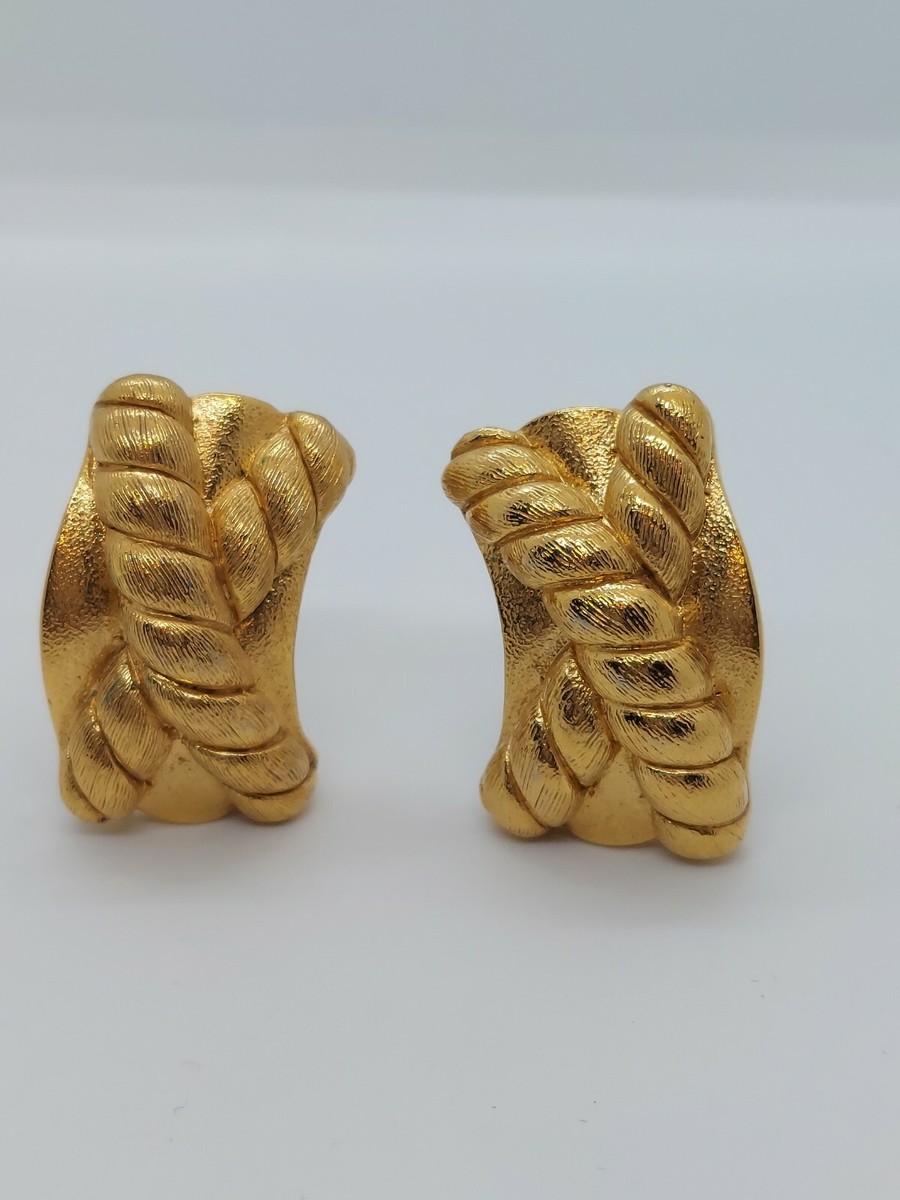 ピアス NINA RICCI TWISTED EARRINGS Vintage Nina Ricci Gold Tone Twisted Rope X Clip On Earrings