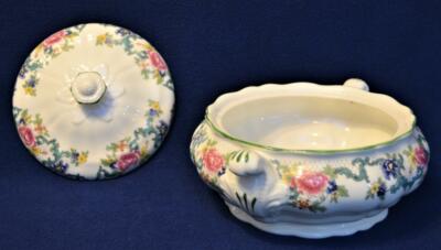 New ROYAL DOULTON Bone China England Green FLORADORA 10