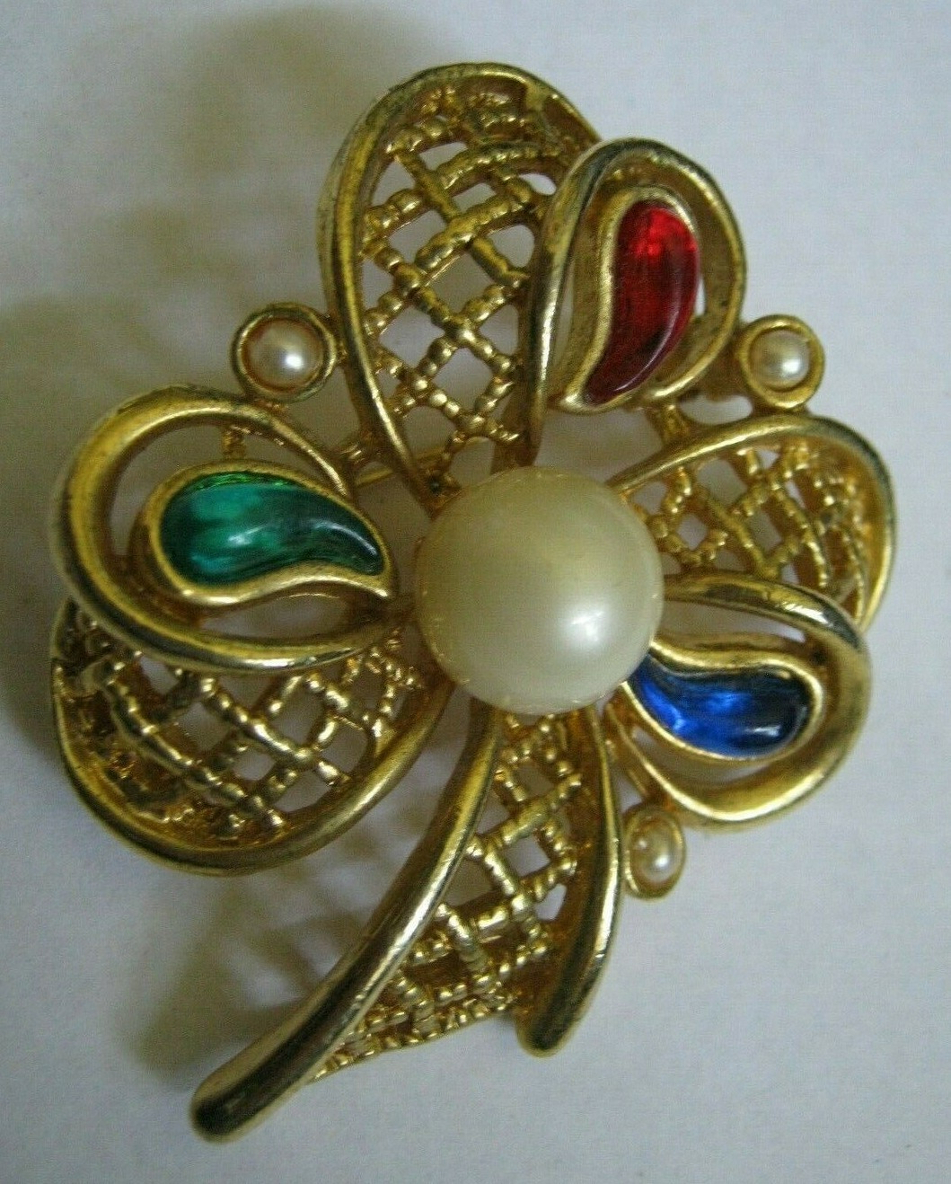 Golden Shamrock, Clover, Club 2 1/4" Brooch with … - image 1