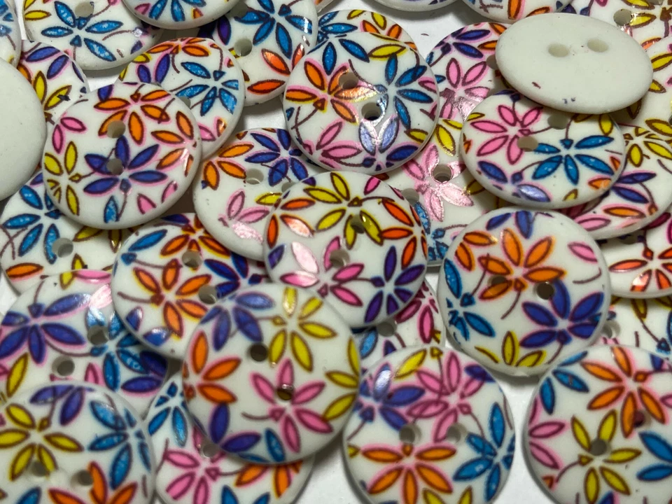 Multi-Color Flower Button White-Orange-Blue-Purple-Pink-Yelllow-Blue 13mm 15mm - Image 4 of 4