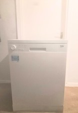 Beko Dishwasher White Free Standing Refurb used Preowned