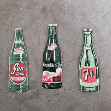 VINTAGE DIE CUT DRINK 7UP DEW SUN US GASOLINE OIL GAS PUMP ENAMEL PORCELAIN SIGN