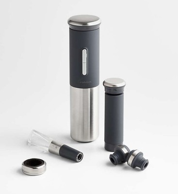  NEW  Rabbit 8-Piece Wine Set   Electric Opener, Preserver, Aerator, Stopper