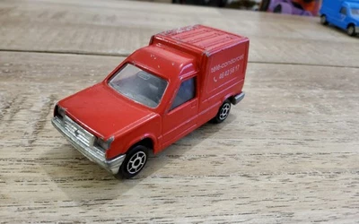 Renault express Télé condorcet majopub hot wheels matchbox norev majorette 1/64 - Photo 1/2