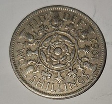 1962 FREE,TWO SHILLING GREAT BRITAIN BEAUTIFUL COIN MUST HAVE COIN STUNNING