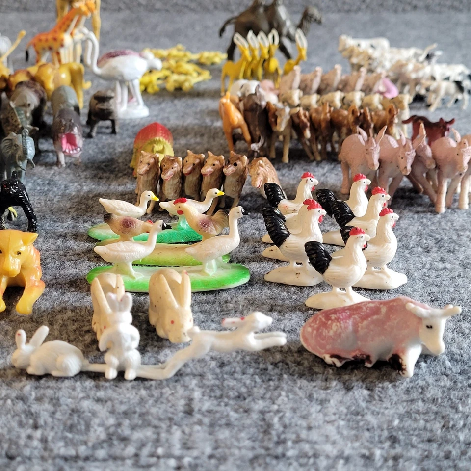 LOT 100 + Piece Plastic Vintage Wild Animals Jungle Farm Zoo Safari - Image 3 of 4