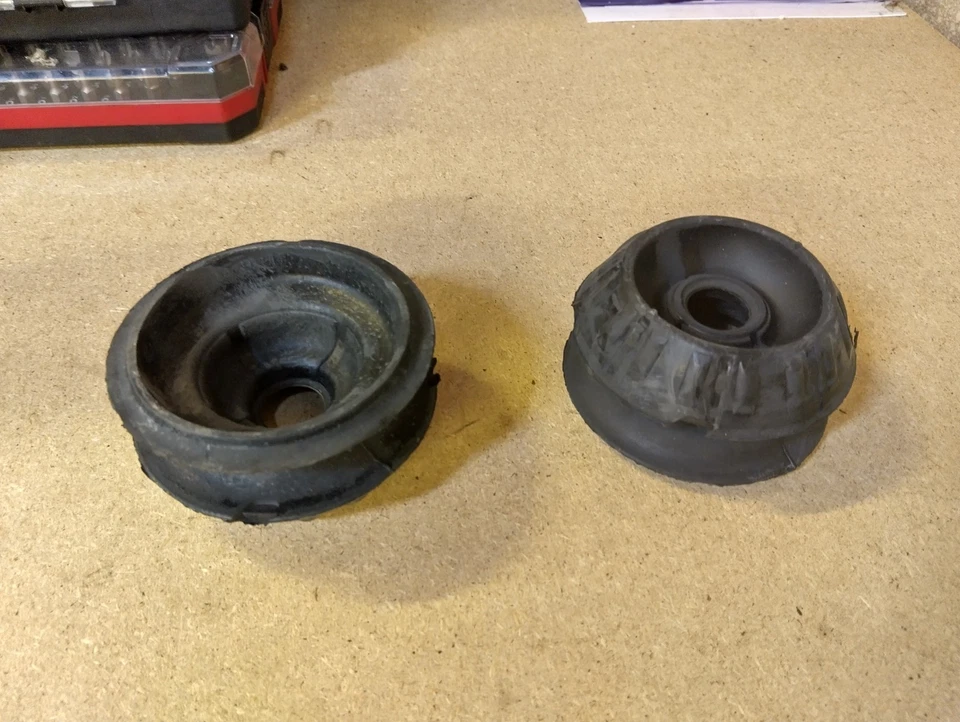 Hardrace hardened strut mounts fit Toyota Yaris/Prius C  NCP91 Branded-new - Image 2 of 4