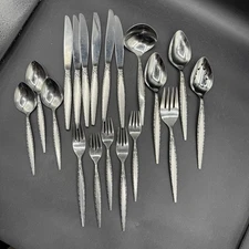 Lot Of 21 Oneida Community Venetia Stainless Flatware Hostess Serving Fork Spoon