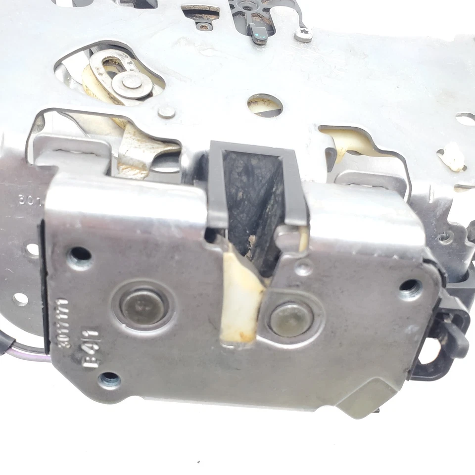 08-16 CHRYSLER TOWN & COUNTRY PUERTA CORREDERA CERRADURA PESTILLO ACTUADOR CONDUCTOR TRASERO IZQUIERDO Foto 3 de 4