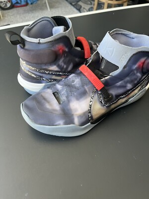 KOBE AD NXT FF Vast Grey Blue Hero Size 8* USED GREAT CONDITION