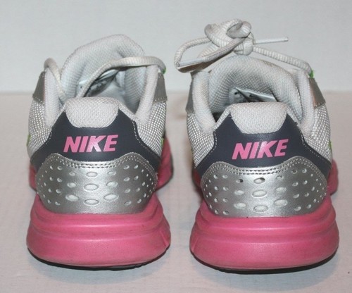 NIKE AIR MAX REFRESH+ Women's Size 5 SHOES/RUNNERS/SNEAKERS/TRAINERS/SPORTS   - Picture 4 of 6
