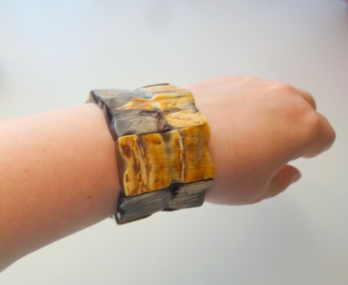 Modernist Massive Natural Buffalo Horn Bamboo Bracelet - Picture 10 of 10