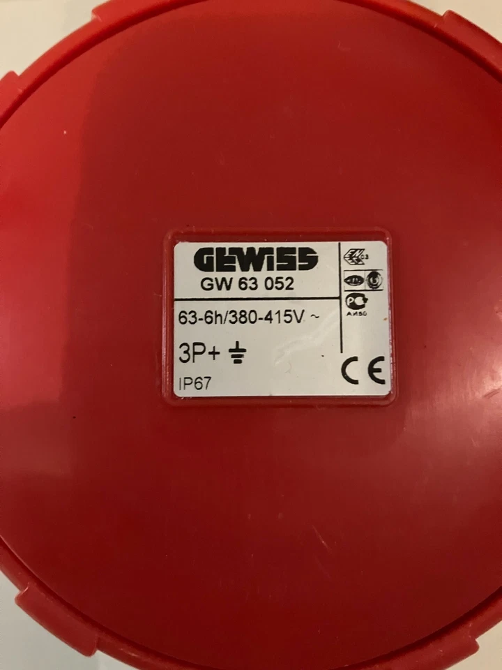 GEWISS GW 63 052 IP67 Socket + Plug 380v-415v 3 Pin+Earth - New unused Red - Image 3 of 4