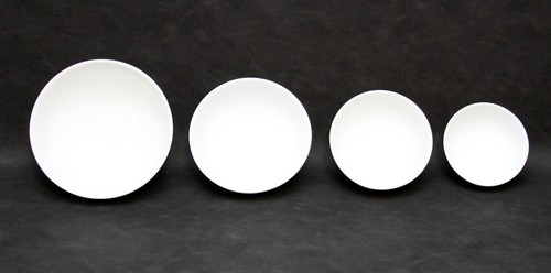 Lillian Vernan 4 Piece Bowl Set ~ Pure White ~ 8", 7", 6", 5" ~ Nice! - Picture 3 of 3