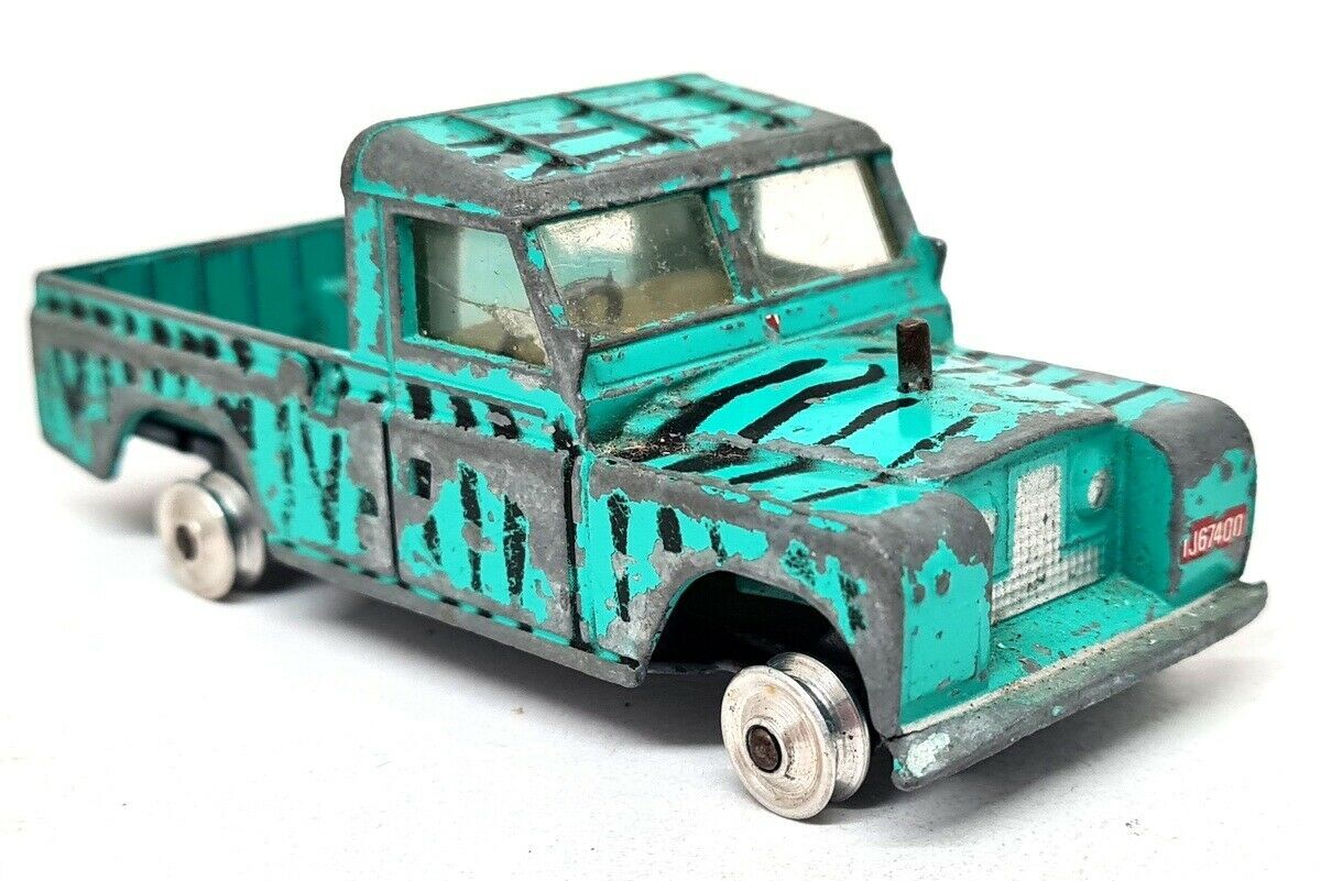 CORGI TOYS LAND ROVER 109 ミニカー　ヴィンテージ Corgi Toys Land Rover 109