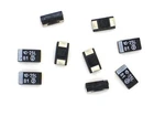 10x VISHAY SMD 10μF/25V - .6x3.3x2.5mm, 10% (10uF, ELKO, Electrolytic Capacitor) F129