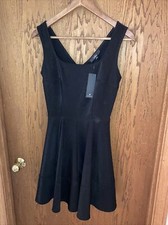 Lulu’s Sleeveless Black Dress Back Zip Womens Medium, New with Tag’s