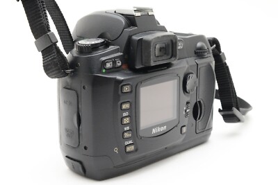 Nikon D70 6.1MP Digital SLR Camera Body Only [Exc+++] w