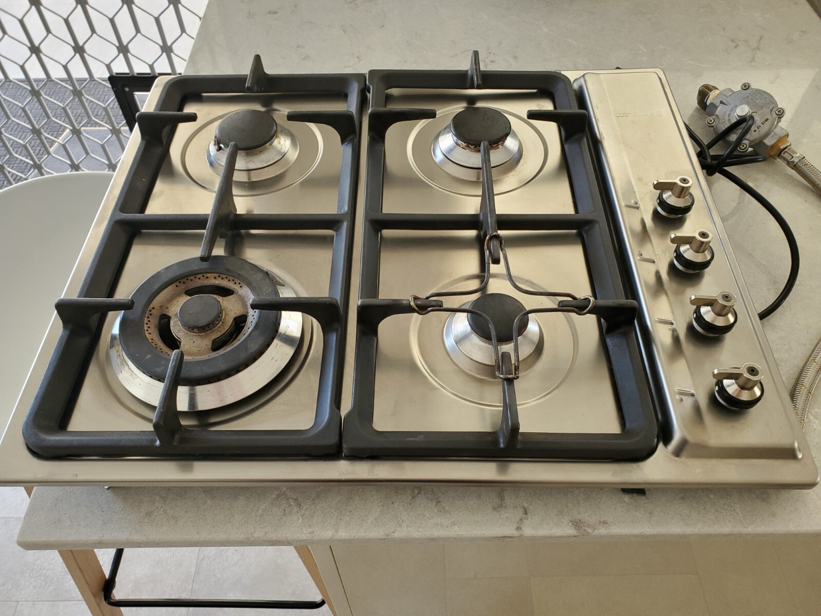 Silver 60cm smeg gas cooktop Model CIR66XS3 eBay