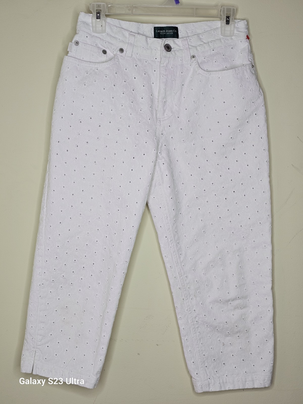 Lauren Jeans Co. Ralph Lauren White Embroidered Cropped Cotton Floral Pants