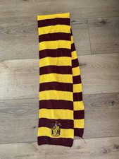 Harry Potter Gryffindor Wool Scarf Adult One Size, Red/Gold Wizard Costume