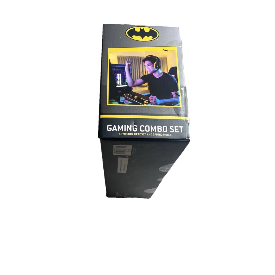 NEW DC Batman Gamer Gaming Combo RGB Set Keyboard, Mouse,Headset LED With Lights - Image 3 of 4