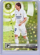 2020-21 Panini Chronicles LUKA MODRIC Purple Astro LaLiga Real Madrid #18