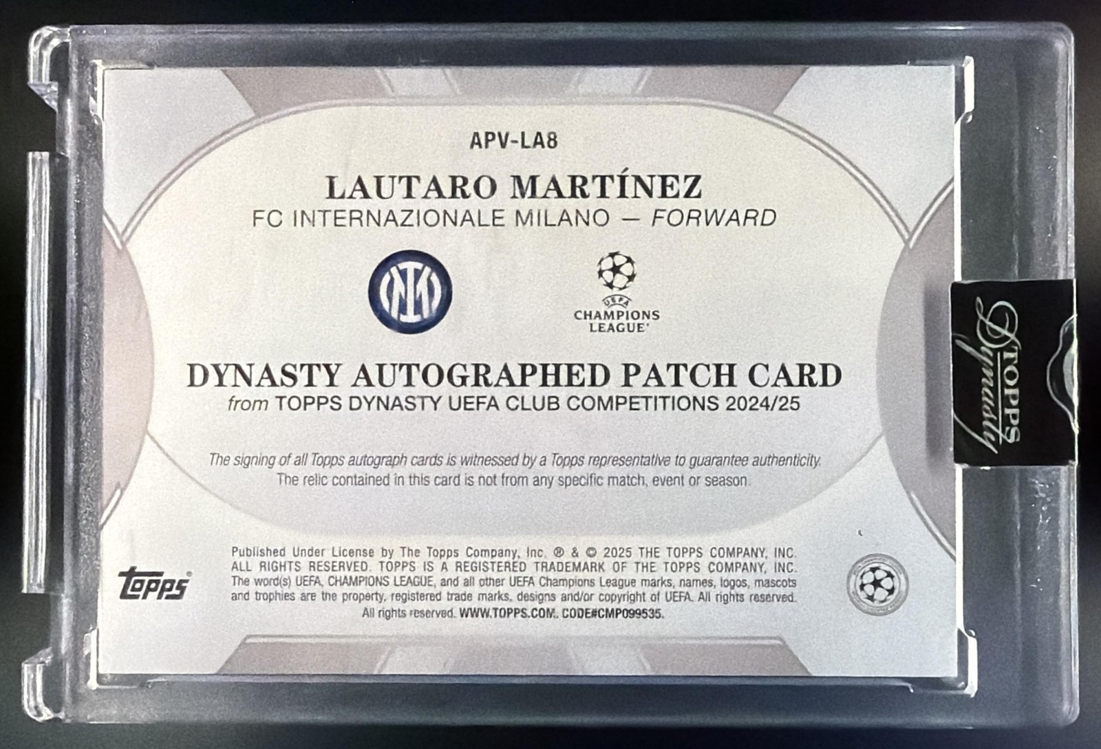 2024 Topps Dynasty UEFA Club Competitions Lautaro Martinez Auto Patch Black /5 view 2