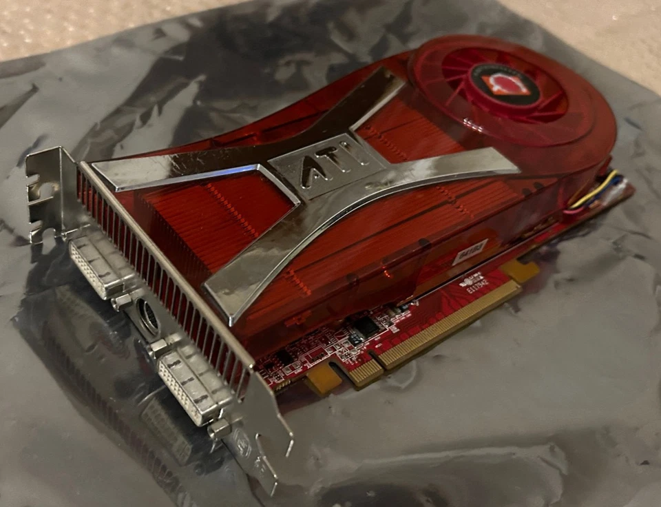 ATI Radeon X1950XTX 512MB GDDR4 PCI-E Graphics Card - Image 4 of 4
